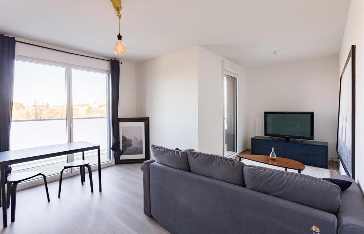 Le Rio, Appartement Avec Terrasse & Parking Rennes Eksteriør bilde